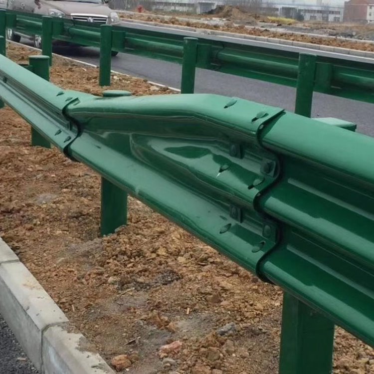高速護欄板廠家直銷 鄉村公路護欄板